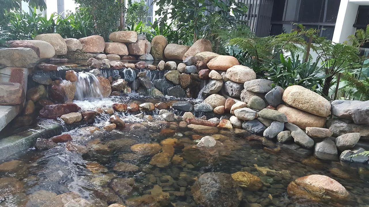 스트리트 노마드 암팡, M-시티 Klcc