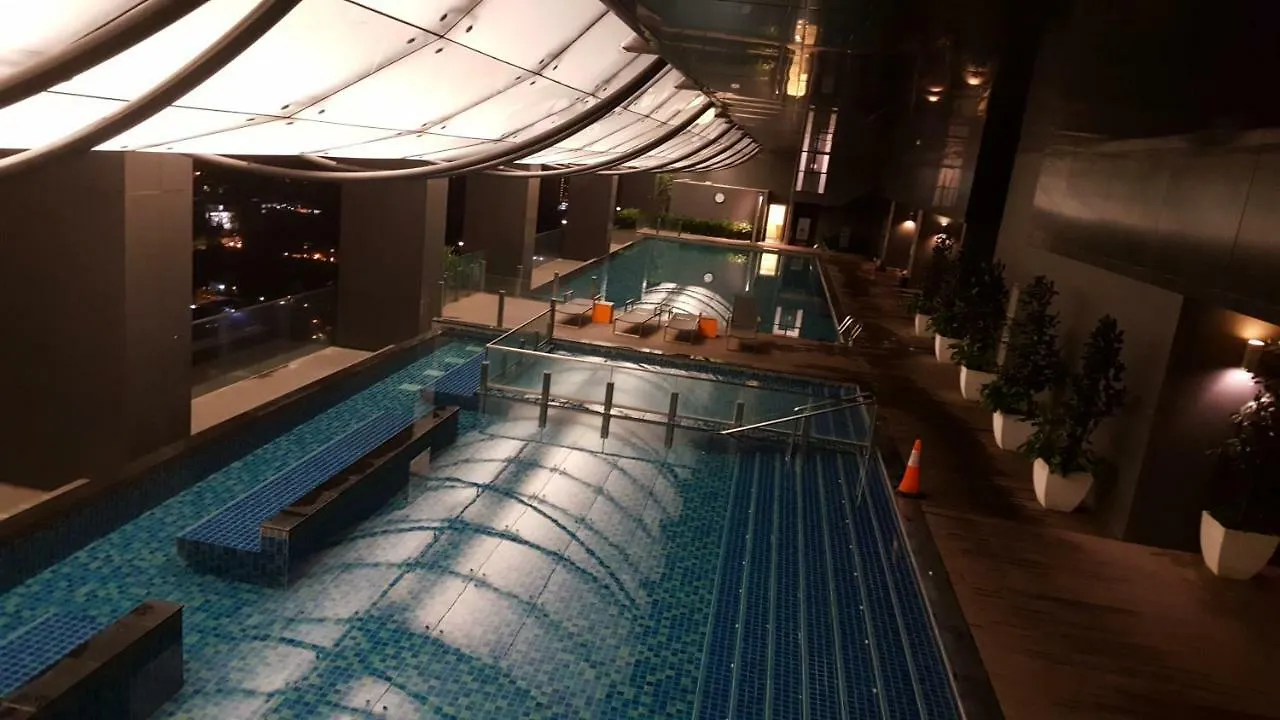 스트리트 노마드 암팡, M-시티 Klcc 0*, 쿠알라룸푸르